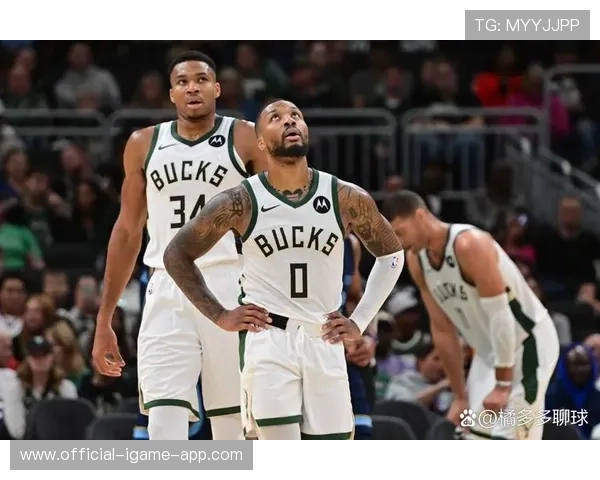 雄鹿挡拆连线顺畅，内外全开